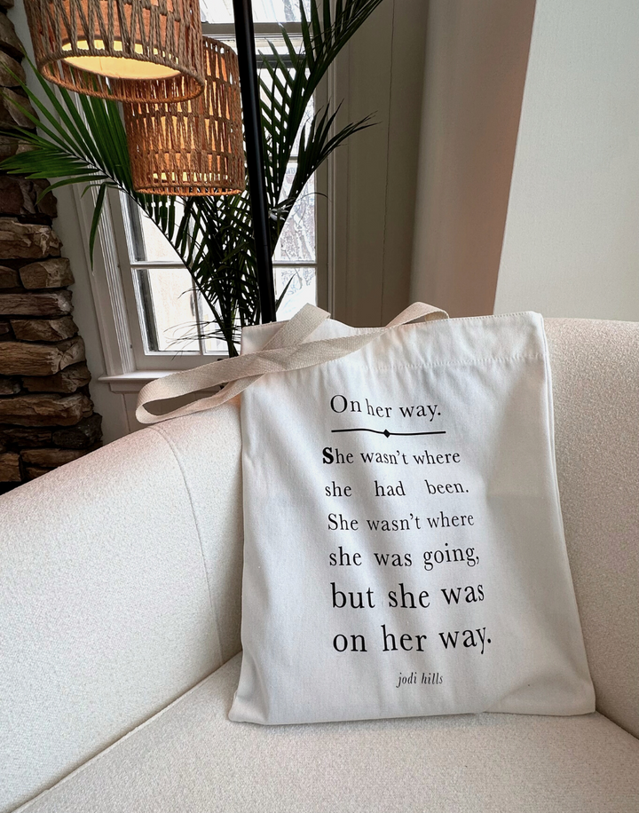 on her way tote